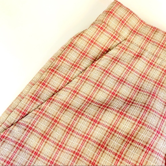 Darlyn Plaid Shorts, Walking Shorts, High Waist, Pockets & Belt Loops - Picture 2 of 5